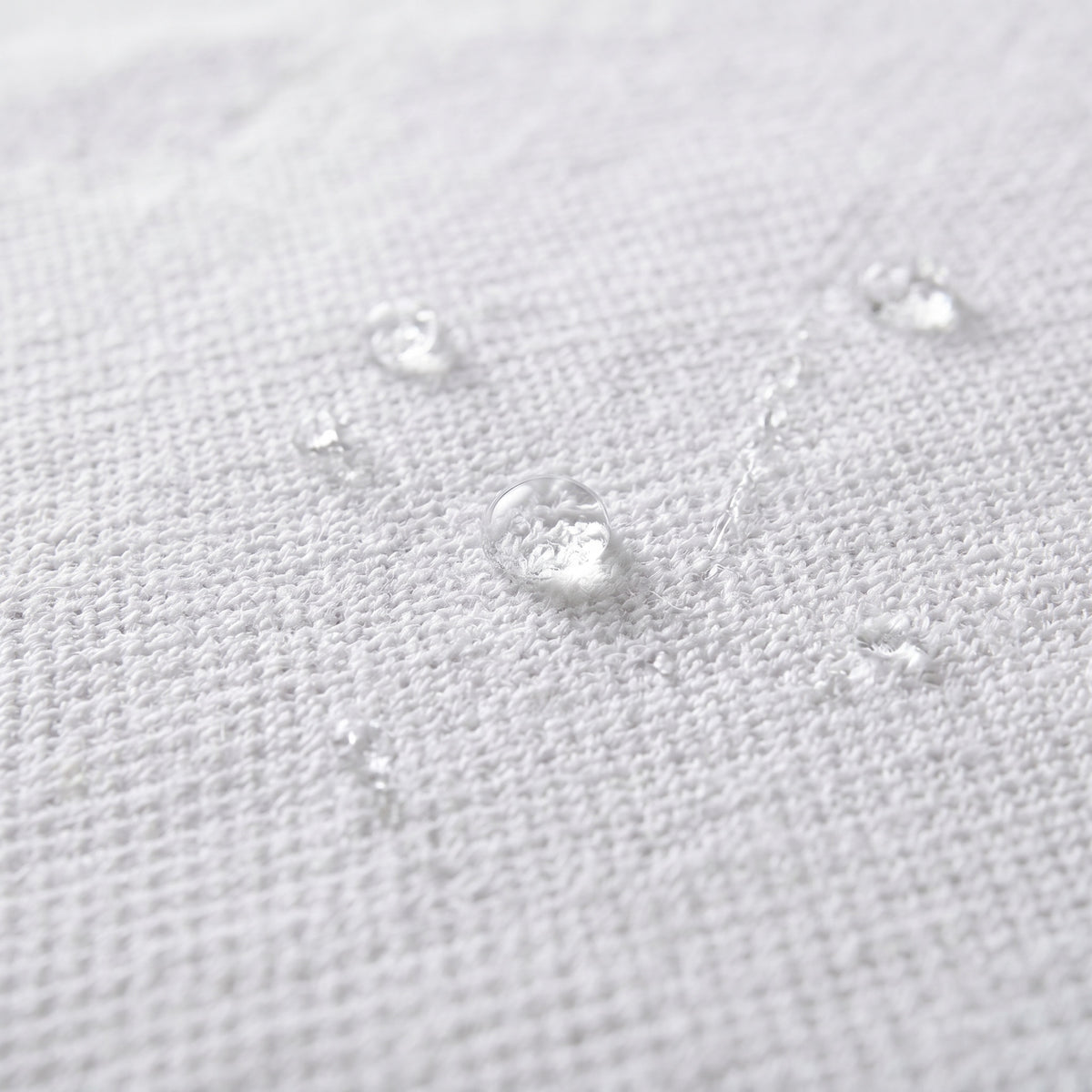 Hanare Mattress Protector